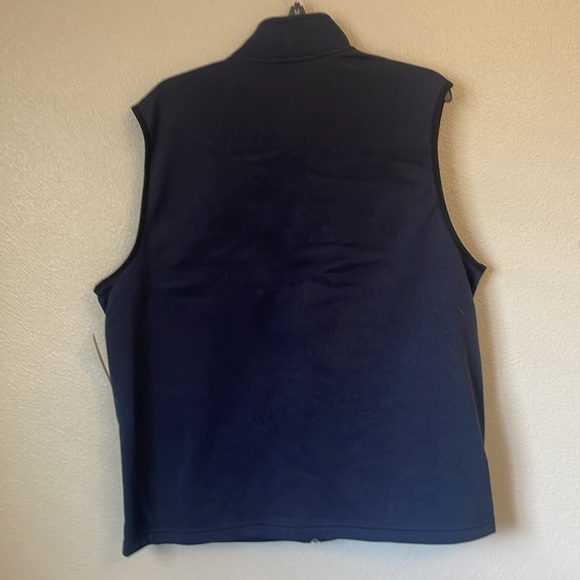 NWT men’s IZOD vest - Picture 4 of 4